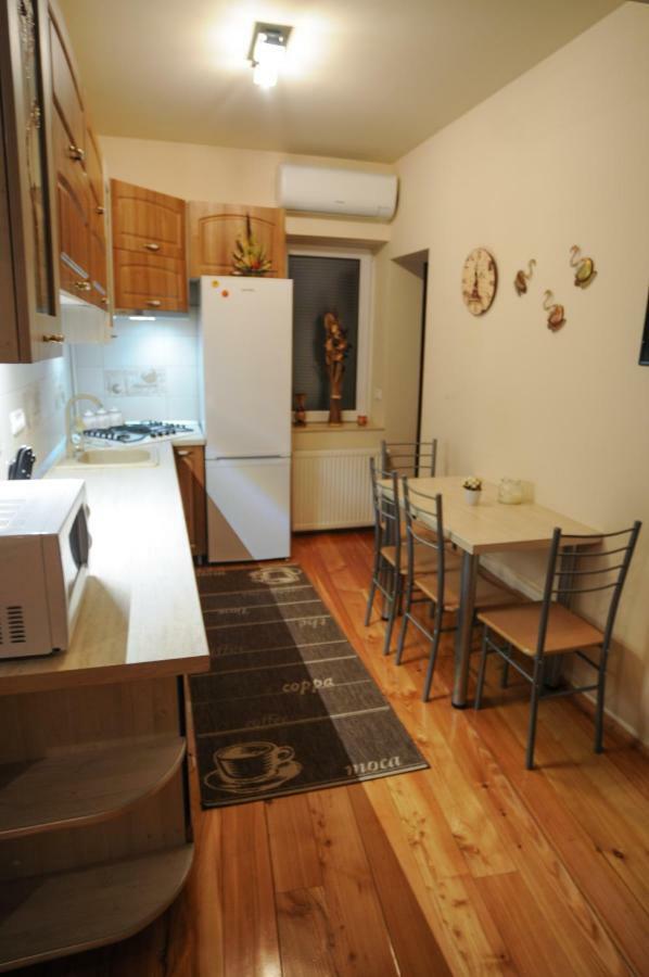 Apartamento Casa Di Luca Braşov Exterior foto