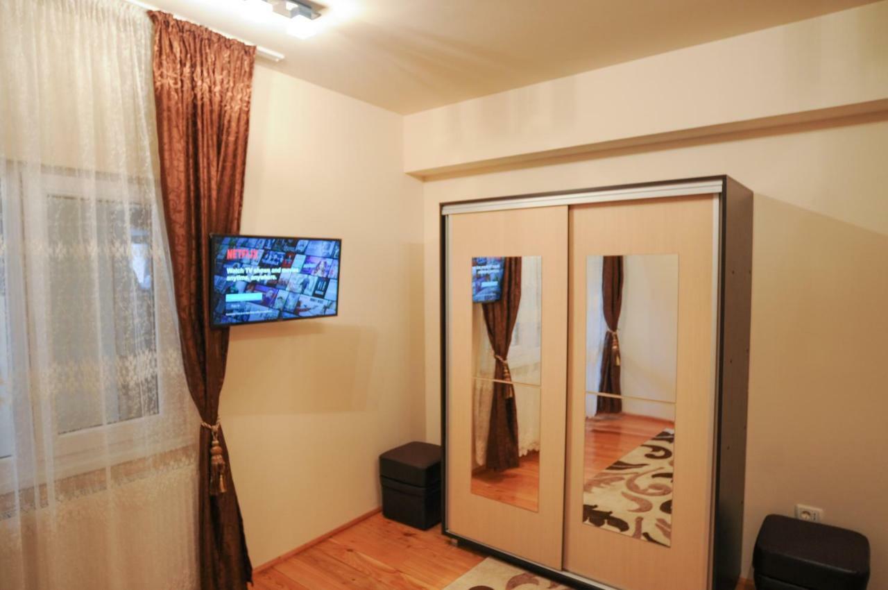 Apartamento Casa Di Luca Braşov Exterior foto