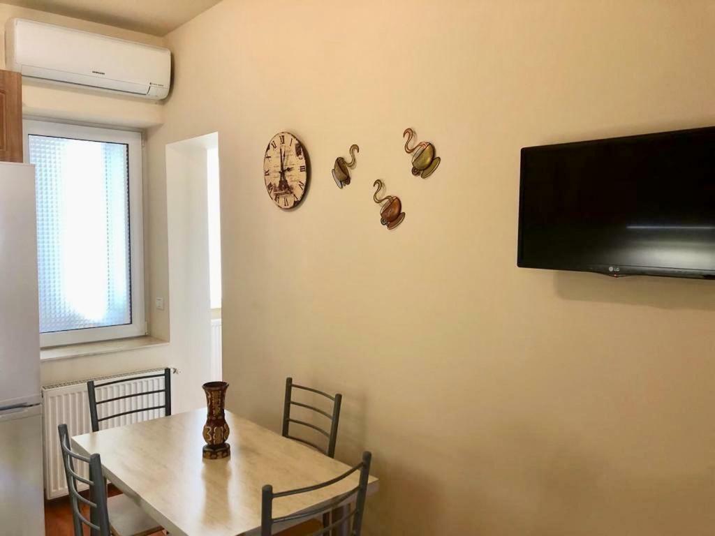 Apartamento Casa Di Luca Braşov Exterior foto