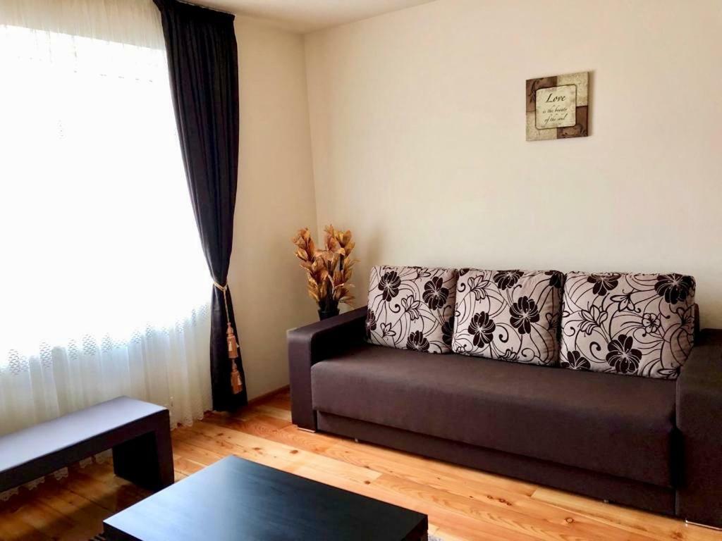 Apartamento Casa Di Luca Braşov Exterior foto