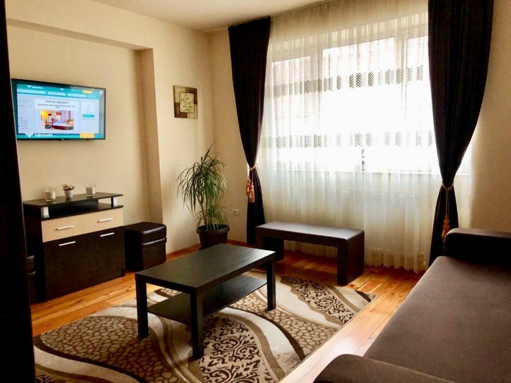 Apartamento Casa Di Luca Braşov Exterior foto